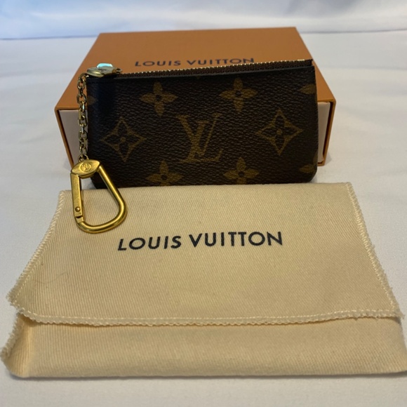 Louis Vuitton 4 Key Holder - Picture 3 of 4